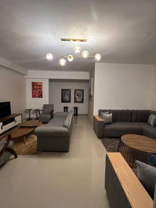 Appartement De Luxe A Bahia Golf Beach Spacieux De 126 M Бузніка Екстер'єр фото